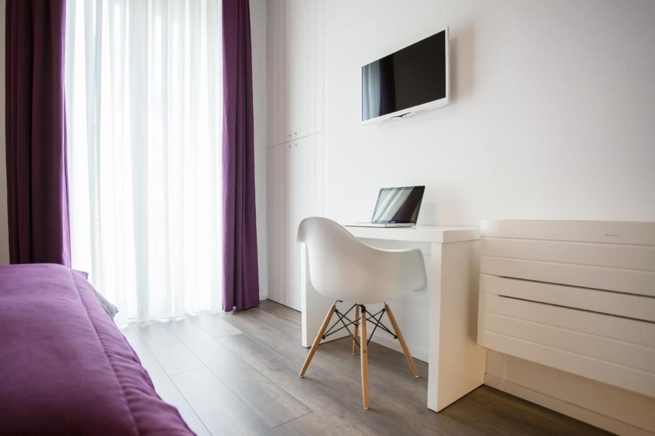 Dimora Mefite-Camere Con Bagno Privato E Self Check-In Matera Buitenkant foto