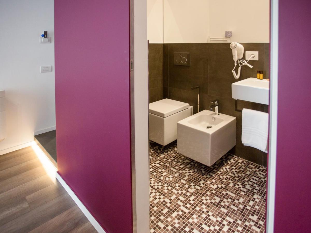 Dimora Mefite-Camere Con Bagno Privato E Self Check-In Matera Buitenkant foto