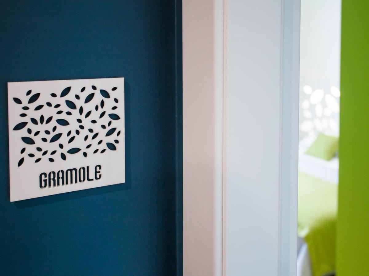 Dimora Mefite-Camere Con Bagno Privato E Self Check-In Matera Buitenkant foto