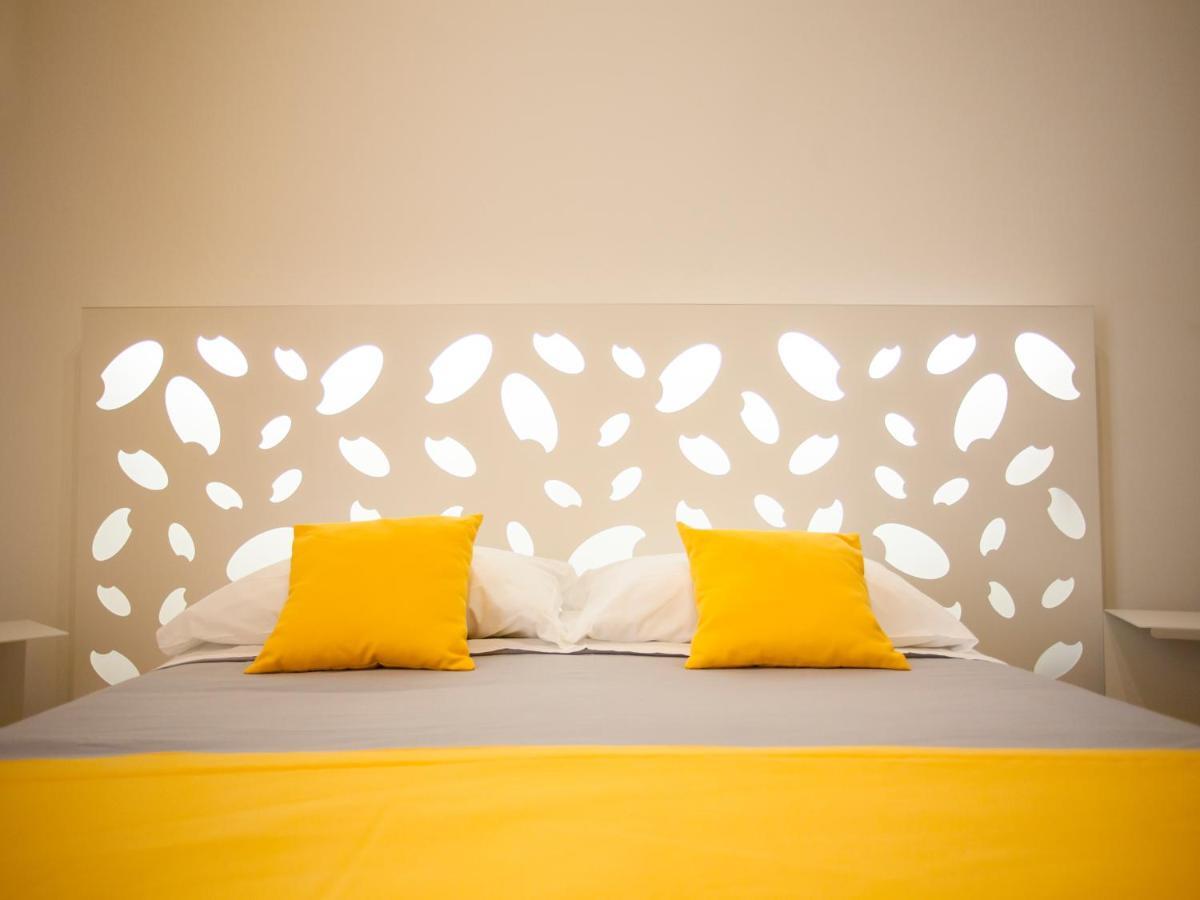 Dimora Mefite-Camere Con Bagno Privato E Self Check-In Matera Buitenkant foto