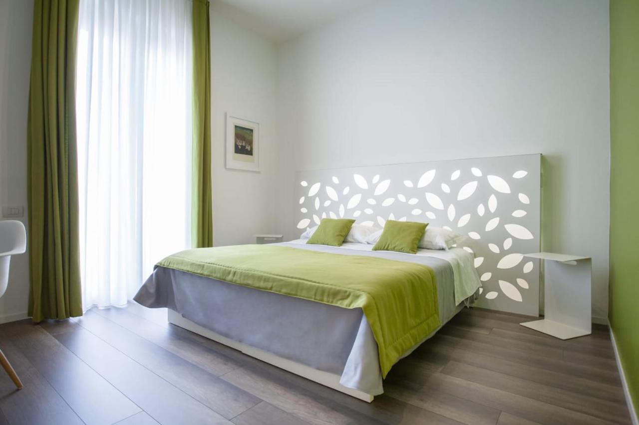 Dimora Mefite-Camere Con Bagno Privato E Self Check-In Matera Buitenkant foto